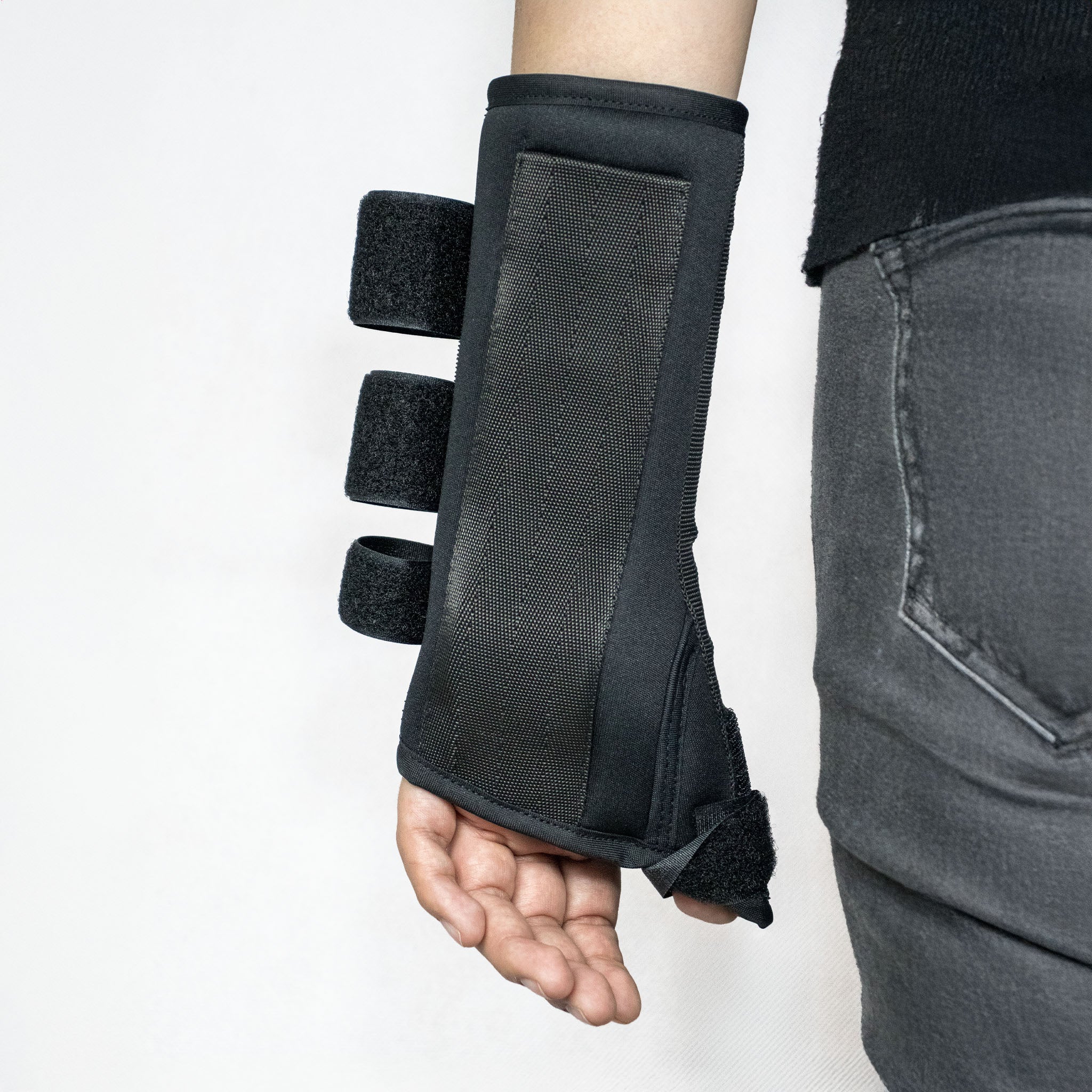 Férula de Muñeca con Pulgar en Abducción - Inmovilización Ergonómica