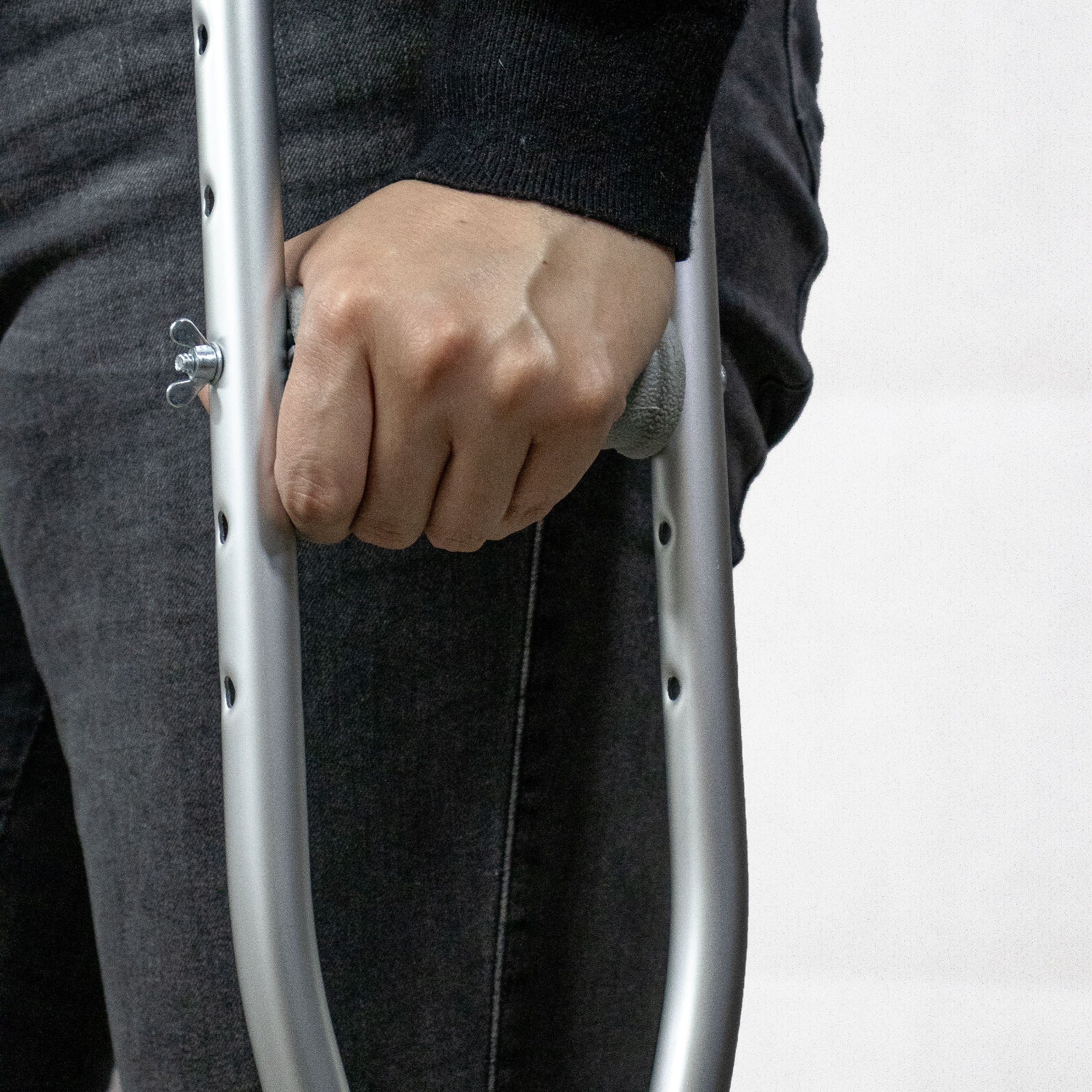 Muletas Auxiliares de Aluminio - Ajustables y Antideslizantes