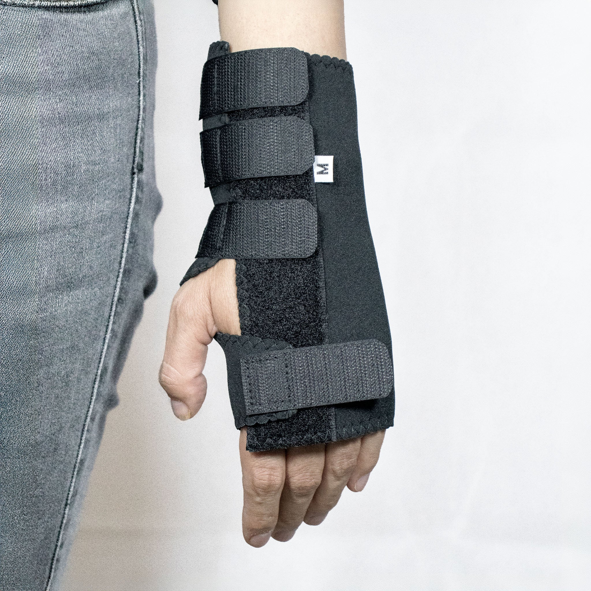 Soporte para Muñeca - Ajuste Ergonómico y Protección Articular